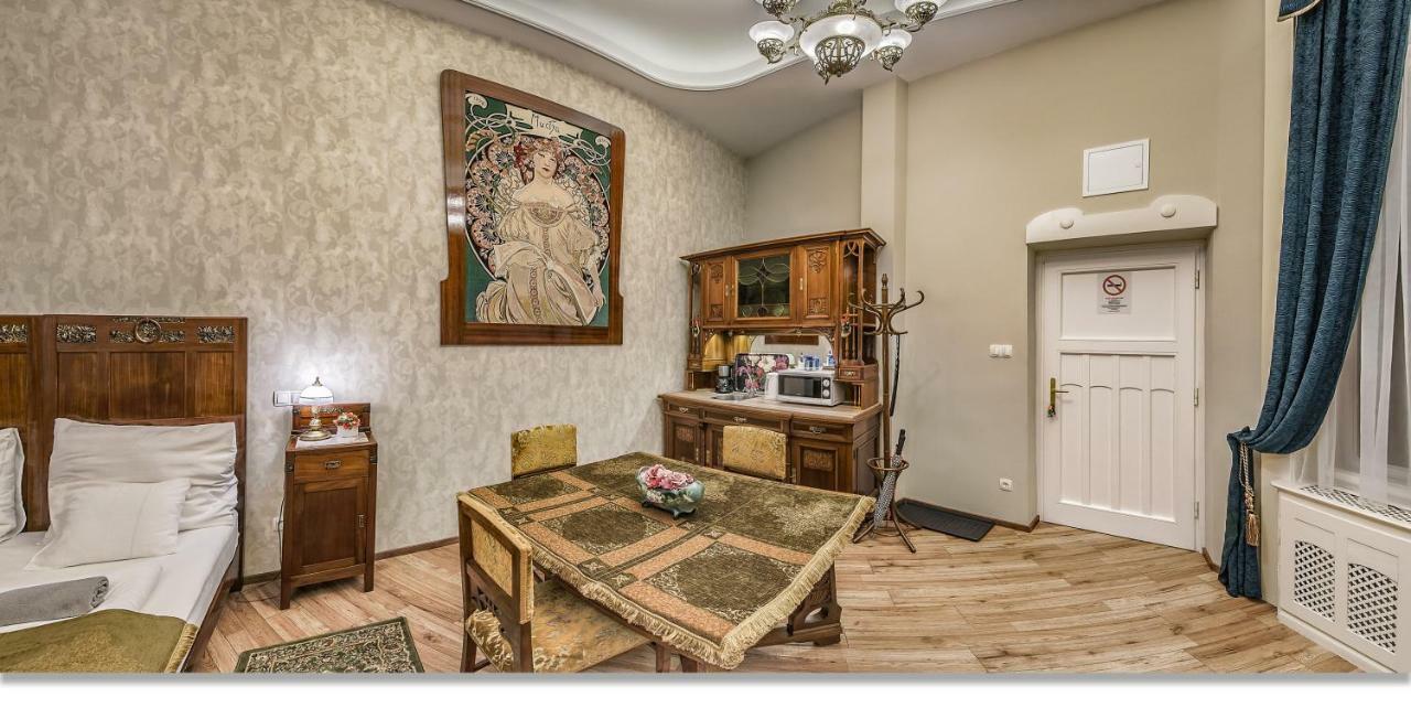 Budapest Art Nouveau Apartment Exterior photo